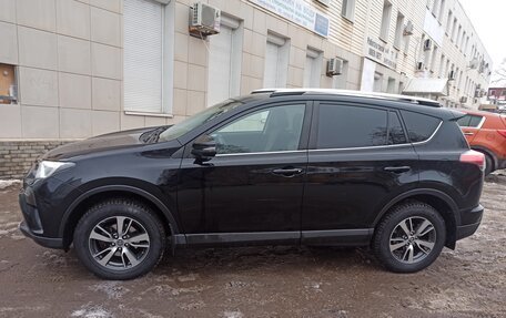 Toyota RAV4, 2019 год, 2 900 000 рублей, 4 фотография