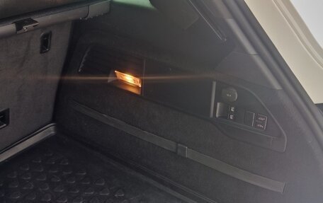 Volkswagen Touareg III, 2011 год, 2 300 000 рублей, 10 фотография