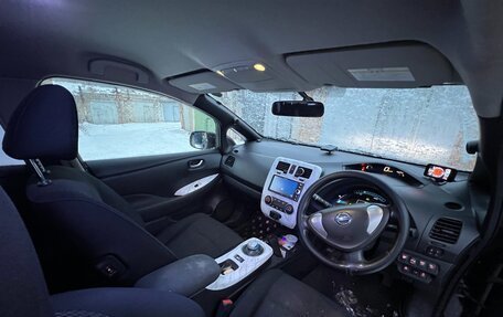 Nissan Leaf I, 2014 год, 400 000 рублей, 11 фотография