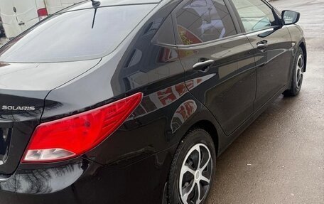 Hyundai Solaris II рестайлинг, 2014 год, 750 000 рублей, 4 фотография