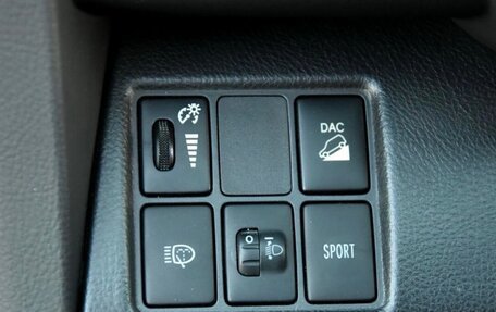 Toyota RAV4, 2011 год, 1 275 000 рублей, 8 фотография