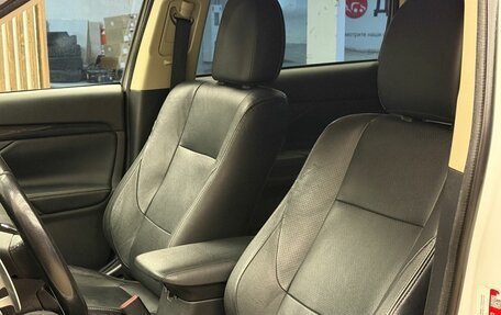 Mitsubishi Outlander III рестайлинг 3, 2018 год, 2 200 000 рублей, 17 фотография