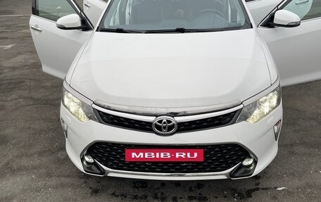 Toyota Camry, 2017 год, 2 770 000 рублей, 3 фотография