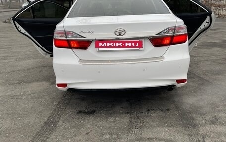 Toyota Camry, 2017 год, 2 770 000 рублей, 4 фотография