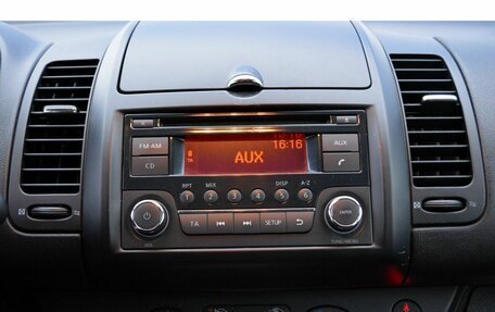 Nissan Note II рестайлинг, 2011 год, 849 000 рублей, 15 фотография