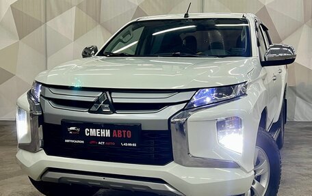 Mitsubishi L200 IV рестайлинг, 2021 год, 2 100 000 рублей, 1 фотография