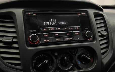 Mitsubishi L200 IV рестайлинг, 2021 год, 2 100 000 рублей, 12 фотография