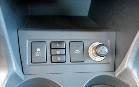 Toyota RAV4, 2011 год, 1 360 000 рублей, 19 фотография