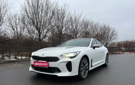 KIA Stinger I, 2019 год, 3 000 000 рублей, 1 фотография