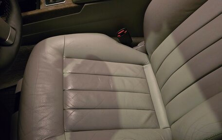 Mercedes-Benz E-Класс, 2011 год, 1 350 000 рублей, 13 фотография