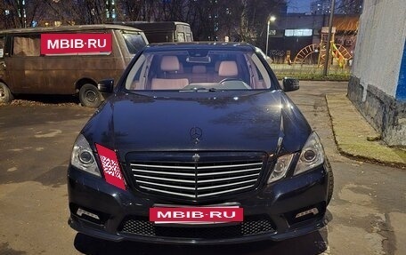 Mercedes-Benz E-Класс, 2011 год, 1 350 000 рублей, 6 фотография