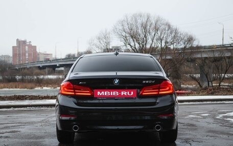 BMW 5 серия, 2018 год, 3 070 000 рублей, 9 фотография