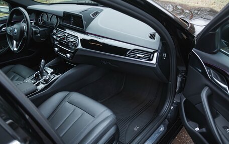 BMW 5 серия, 2018 год, 3 070 000 рублей, 20 фотография