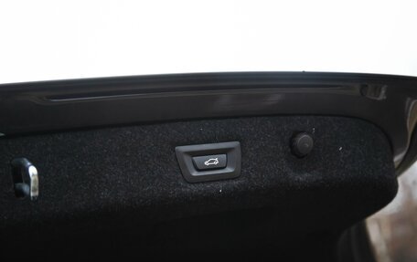 BMW 5 серия, 2018 год, 3 070 000 рублей, 17 фотография