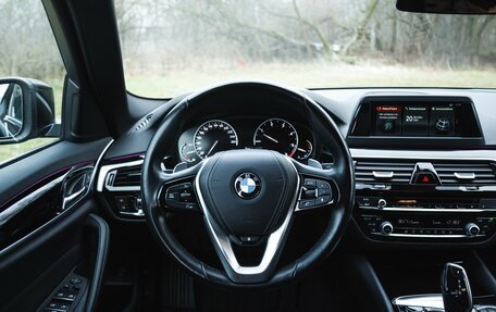 BMW 5 серия, 2018 год, 3 070 000 рублей, 30 фотография