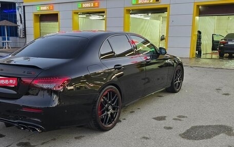 Mercedes-Benz E-Класс, 2021 год, 5 600 000 рублей, 4 фотография