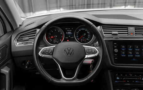 Volkswagen Tiguan II, 2021 год, 3 370 000 рублей, 12 фотография