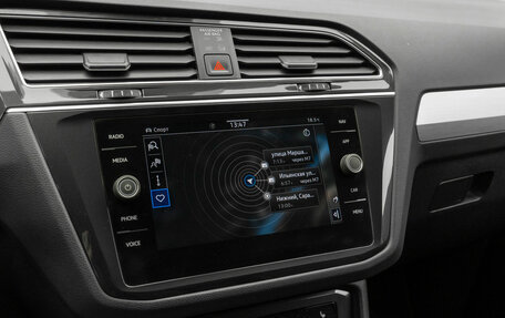 Volkswagen Tiguan II, 2021 год, 3 370 000 рублей, 20 фотография