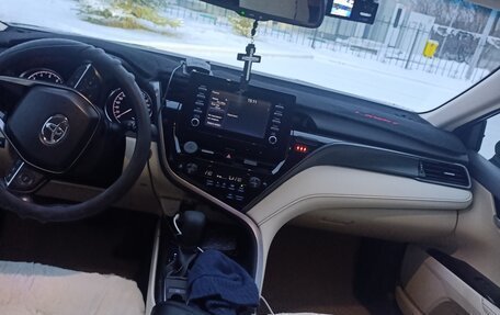 Toyota Camry, 2021 год, 3 500 000 рублей, 11 фотография