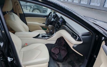 Toyota Camry, 2021 год, 3 500 000 рублей, 37 фотография