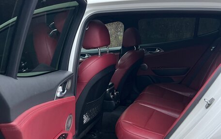 KIA Stinger I, 2019 год, 3 000 000 рублей, 9 фотография