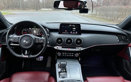 KIA Stinger I, 2019 год, 3 000 000 рублей, 7 фотография