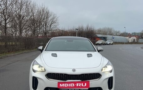 KIA Stinger I, 2019 год, 3 000 000 рублей, 2 фотография