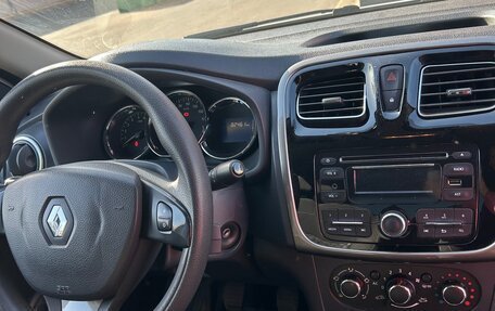 Renault Logan II, 2014 год, 780 000 рублей, 12 фотография