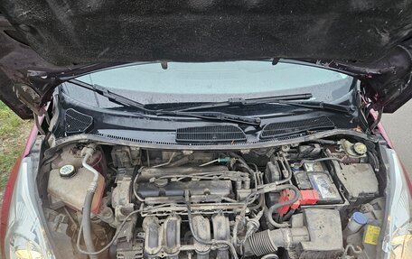 Ford Fiesta, 2011 год, 700 000 рублей, 12 фотография