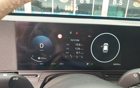 Hyundai Kona, 2023 год, 2 987 000 рублей, 6 фотография