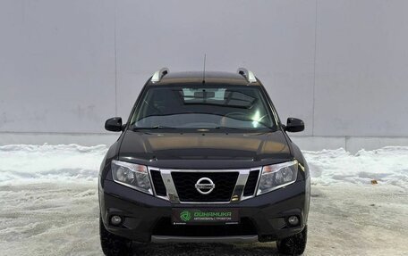 Nissan Terrano III, 2016 год, 1 370 000 рублей, 2 фотография