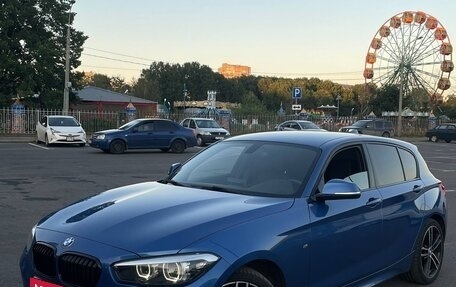 BMW 1 серия, 2018 год, 2 300 000 рублей, 1 фотография
