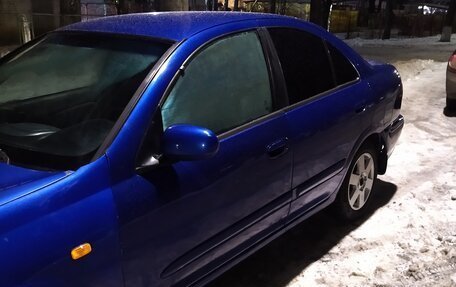 Nissan Almera, 2001 год, 215 000 рублей, 3 фотография