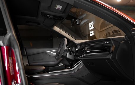 Audi RS Q8 I, 2025 год, 21 700 000 рублей, 11 фотография