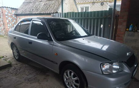 Hyundai Accent II, 2005 год, 300 000 рублей, 1 фотография