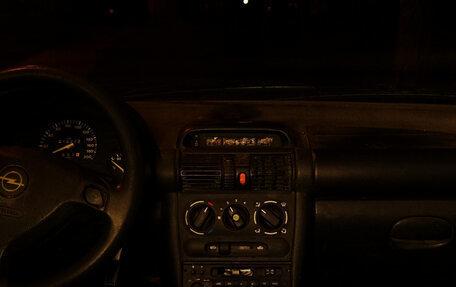 Opel Corsa B, 1997 год, 92 000 рублей, 10 фотография