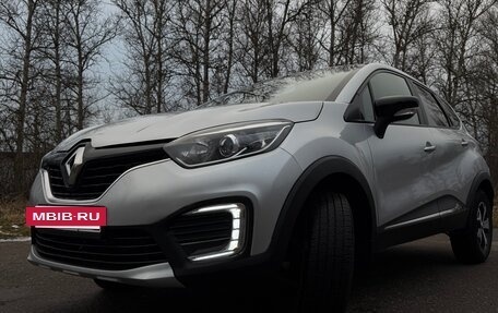 Renault Kaptur I рестайлинг, 2017 год, 1 350 000 рублей, 4 фотография
