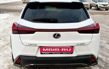 Lexus UX I, 2019 год, 3 500 000 рублей, 4 фотография