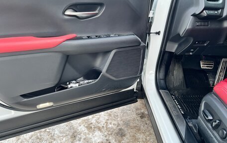 Lexus UX I, 2019 год, 3 500 000 рублей, 12 фотография