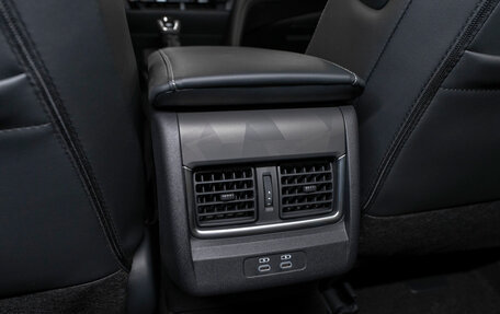 Toyota Camry, 2025 год, 4 700 000 рублей, 15 фотография