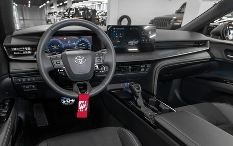 Toyota Camry, 2025 год, 4 700 000 рублей, 7 фотография