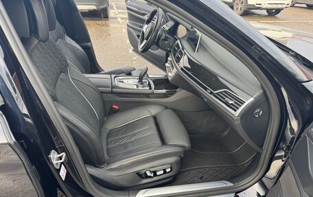 BMW 7 серия, 2021 год, 8 260 000 рублей, 16 фотография