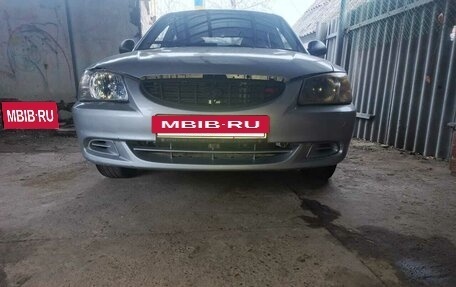 Hyundai Accent II, 2005 год, 300 000 рублей, 3 фотография