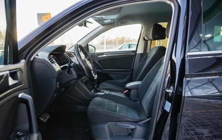 Volkswagen Tiguan II, 2017 год, 2 600 000 рублей, 12 фотография