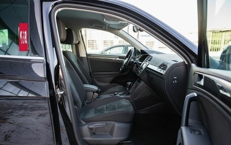 Volkswagen Tiguan II, 2017 год, 2 600 000 рублей, 11 фотография