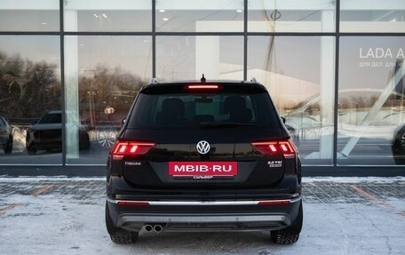 Volkswagen Tiguan II, 2017 год, 2 600 000 рублей, 4 фотография