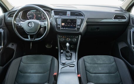 Volkswagen Tiguan II, 2017 год, 2 600 000 рублей, 15 фотография