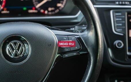 Volkswagen Tiguan II, 2017 год, 2 600 000 рублей, 18 фотография