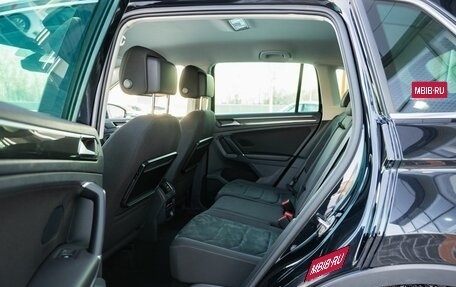 Volkswagen Tiguan II, 2017 год, 2 600 000 рублей, 14 фотография