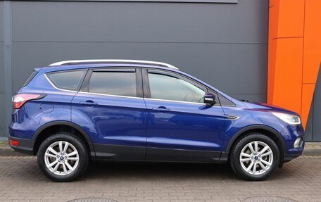 Ford Kuga III, 2018 год, 1 999 000 рублей, 3 фотография